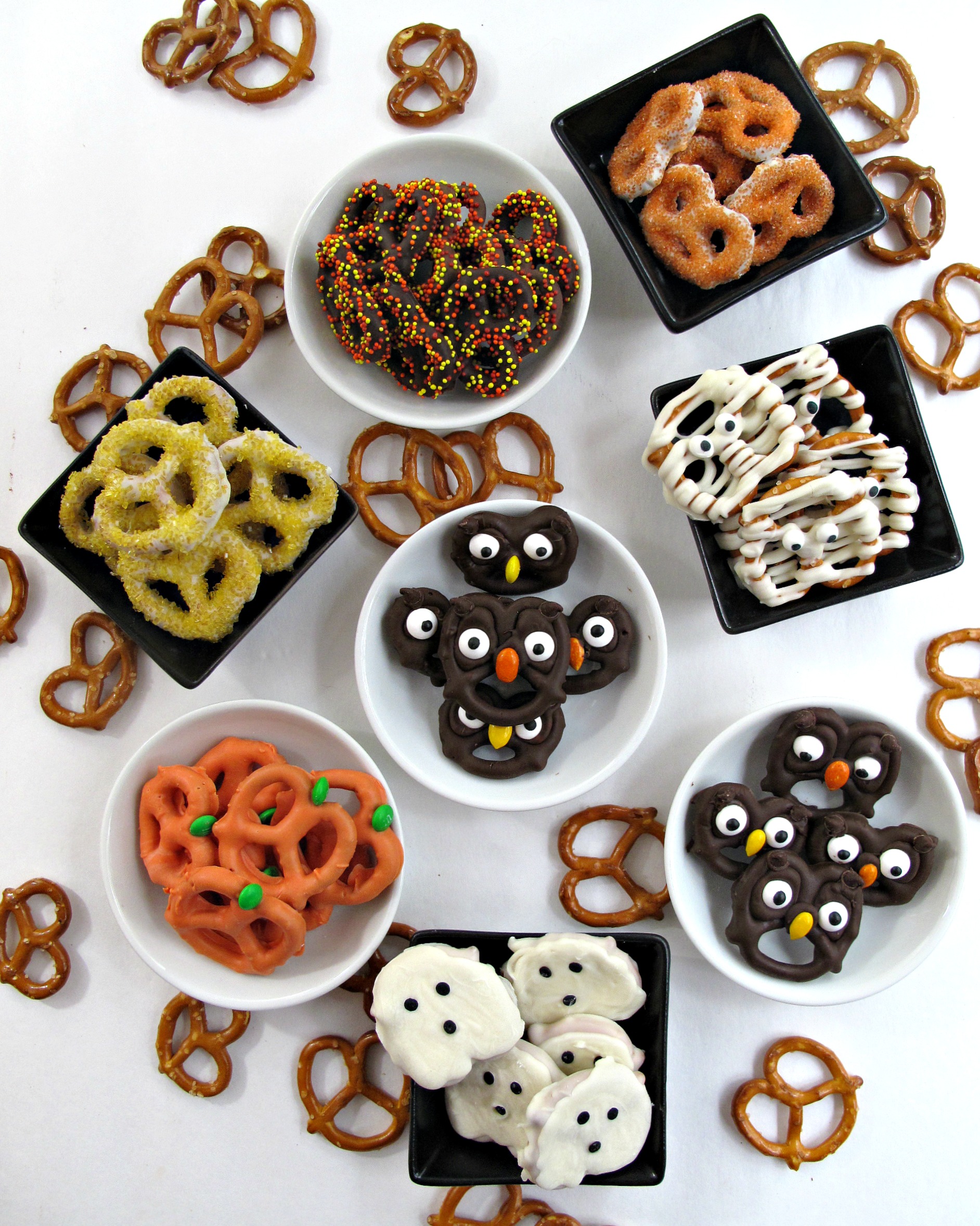 Halloween Pretzels- easy, fast and fun! - The Monday Box