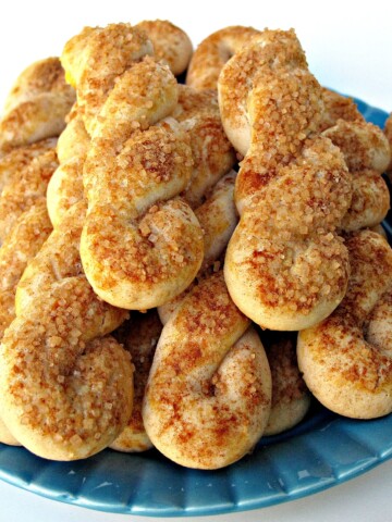 Cinnamon Sugar Twist Cookies on a blue plate