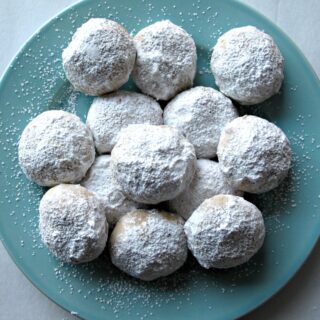 Cinnamon Snowball Cookies