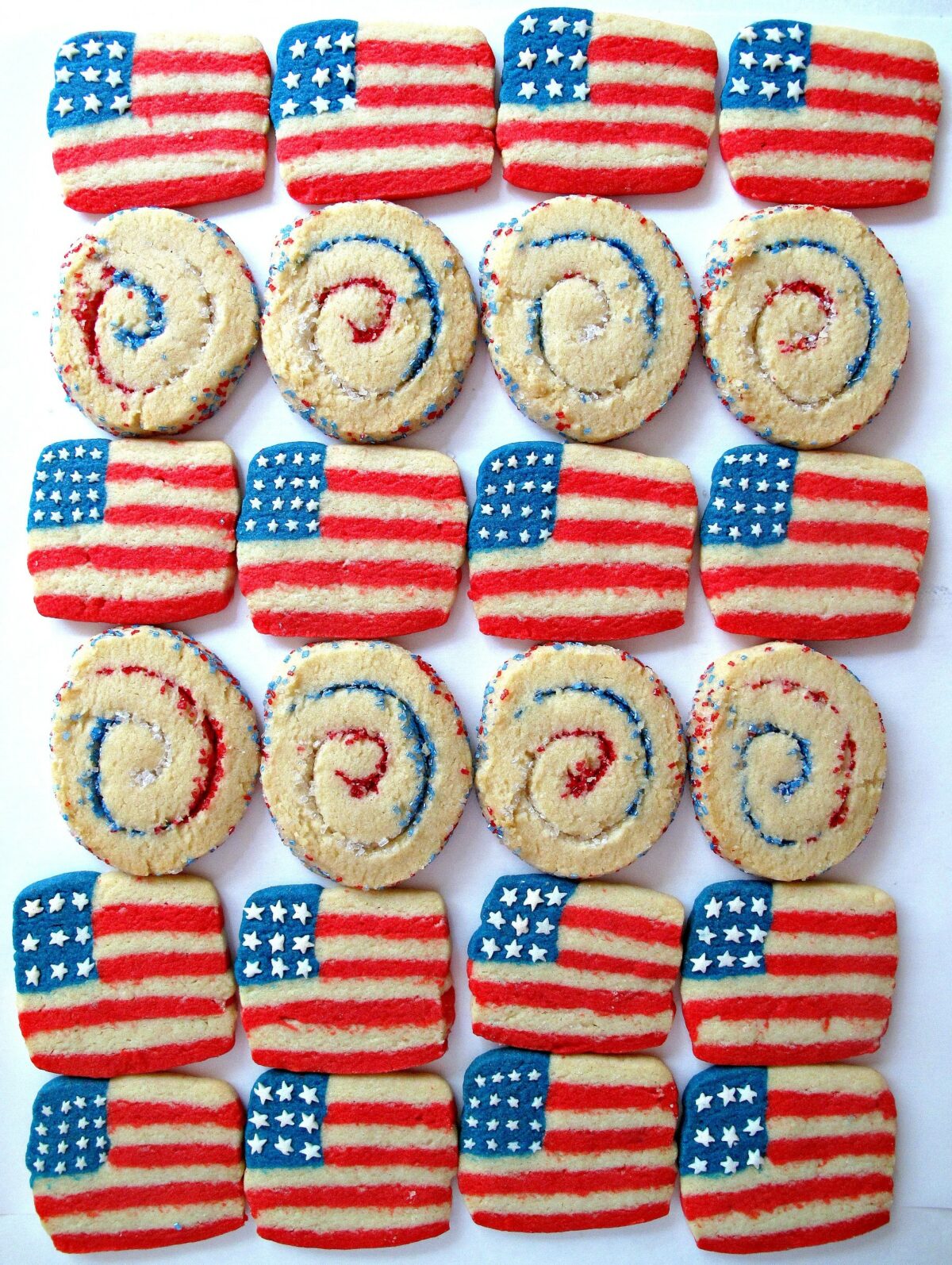 Spiral Sparkler and Flag Cookies from The Monday Box