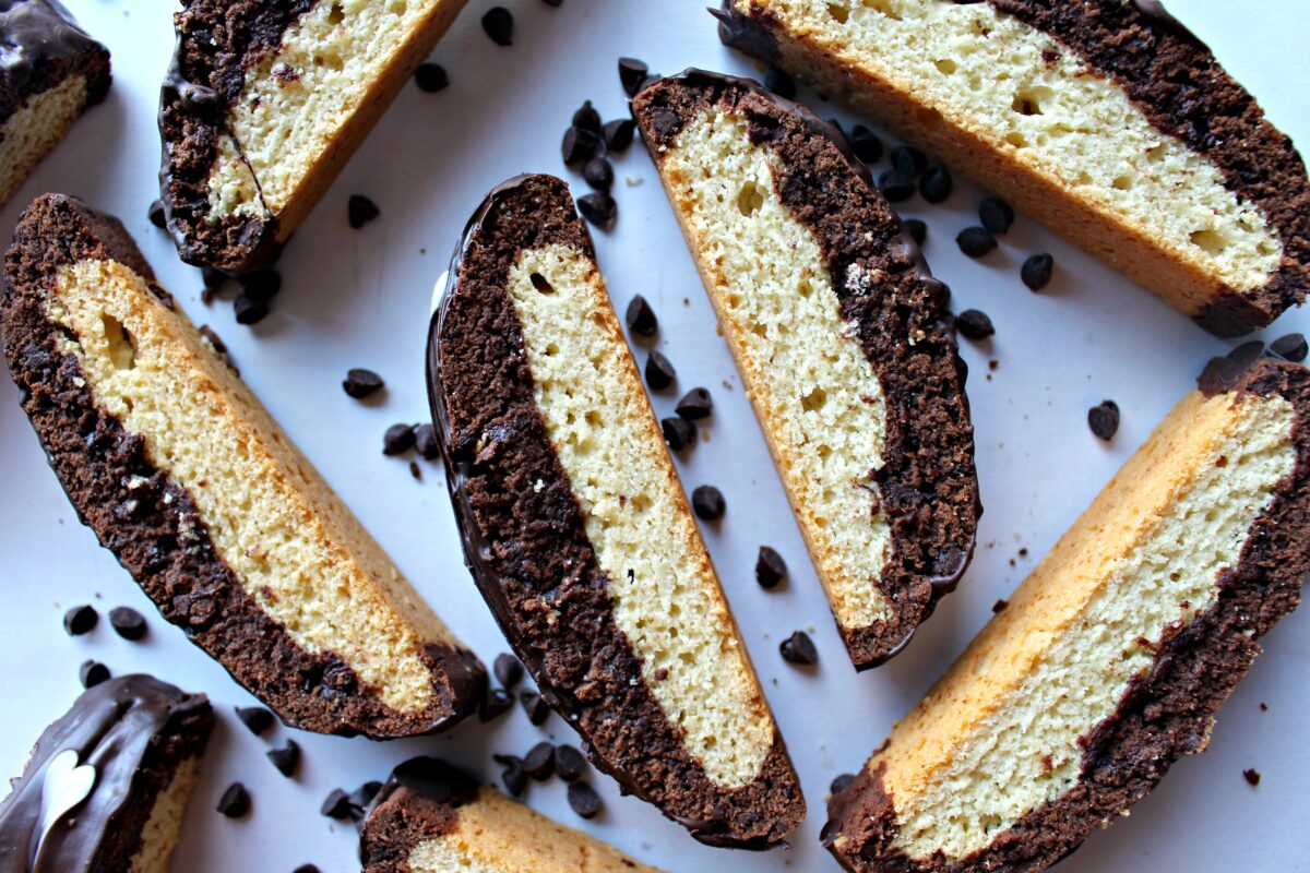 Biscotti lying on sides showing two layers inside.