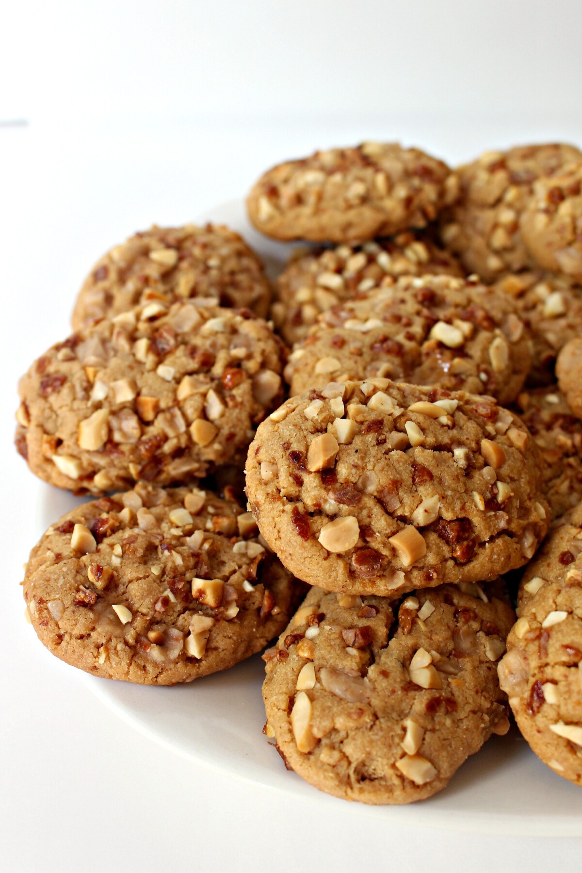 Peanut Cookies on a white serving plate.