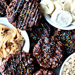 No-Bake Chocolate Peanut Butter Banana Cookies