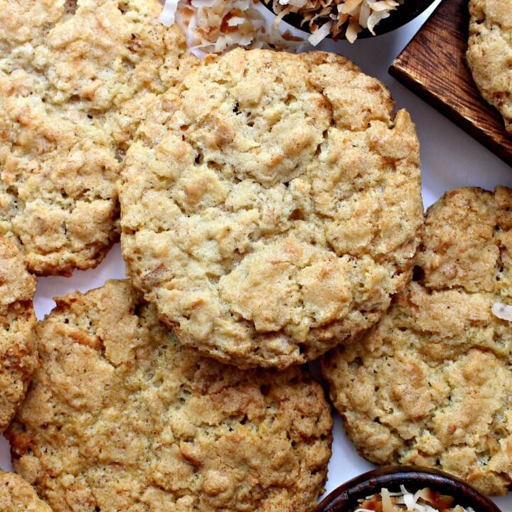 Toasted Coconut Crunch Cookies - The Monday Box