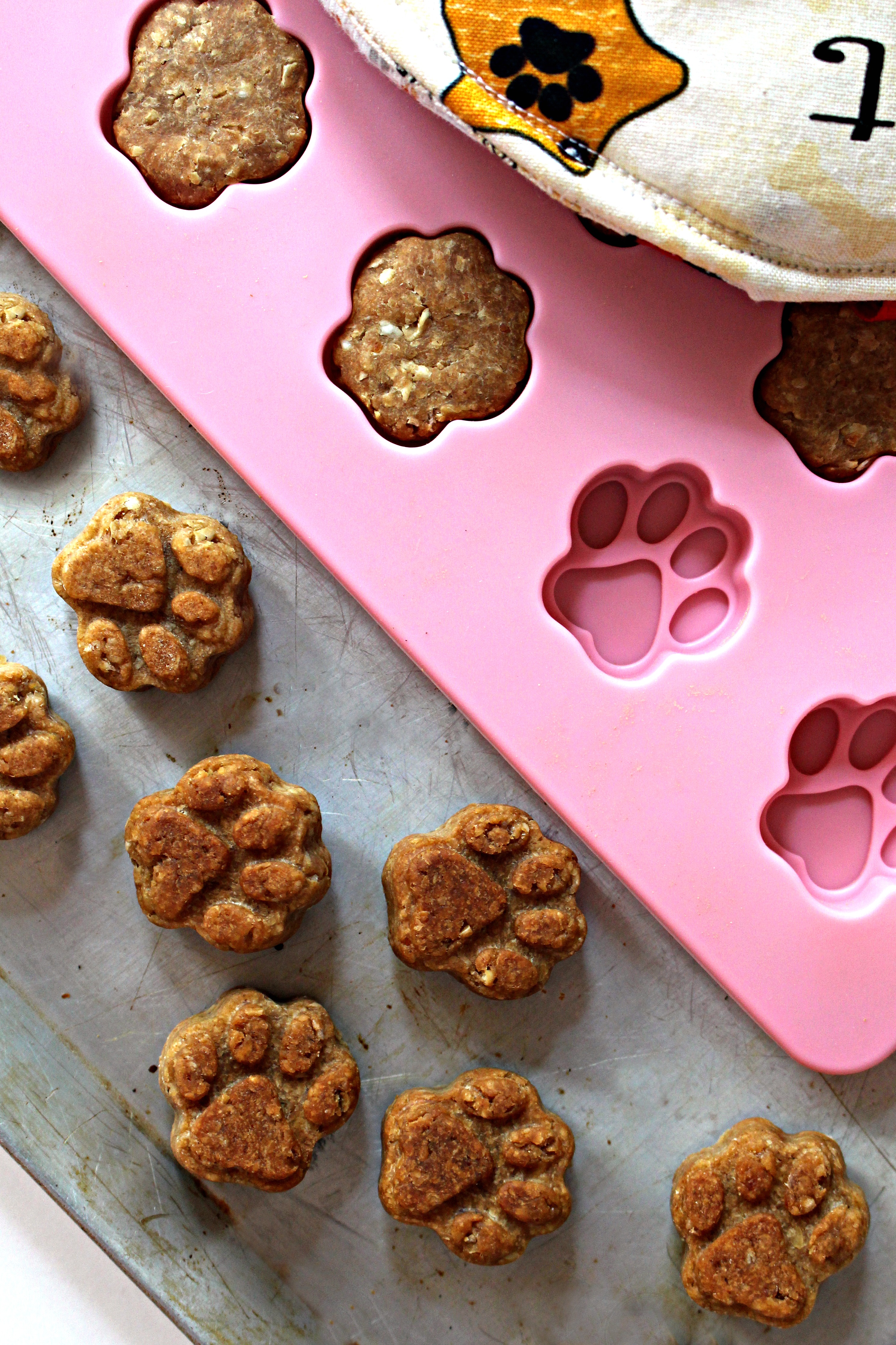 dog biscuit recipe for silicone molds