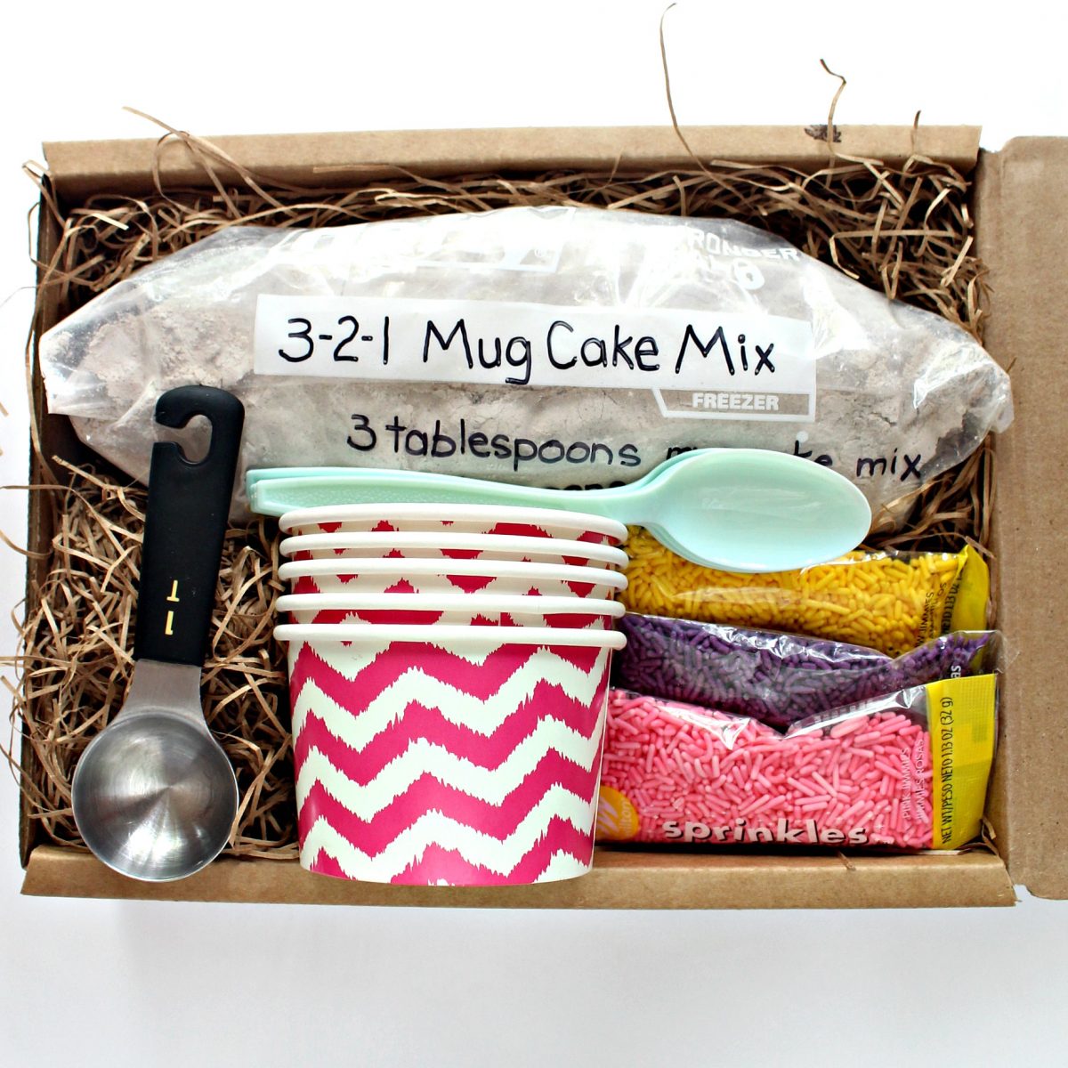 Packaged mug cake ingredients and materials 