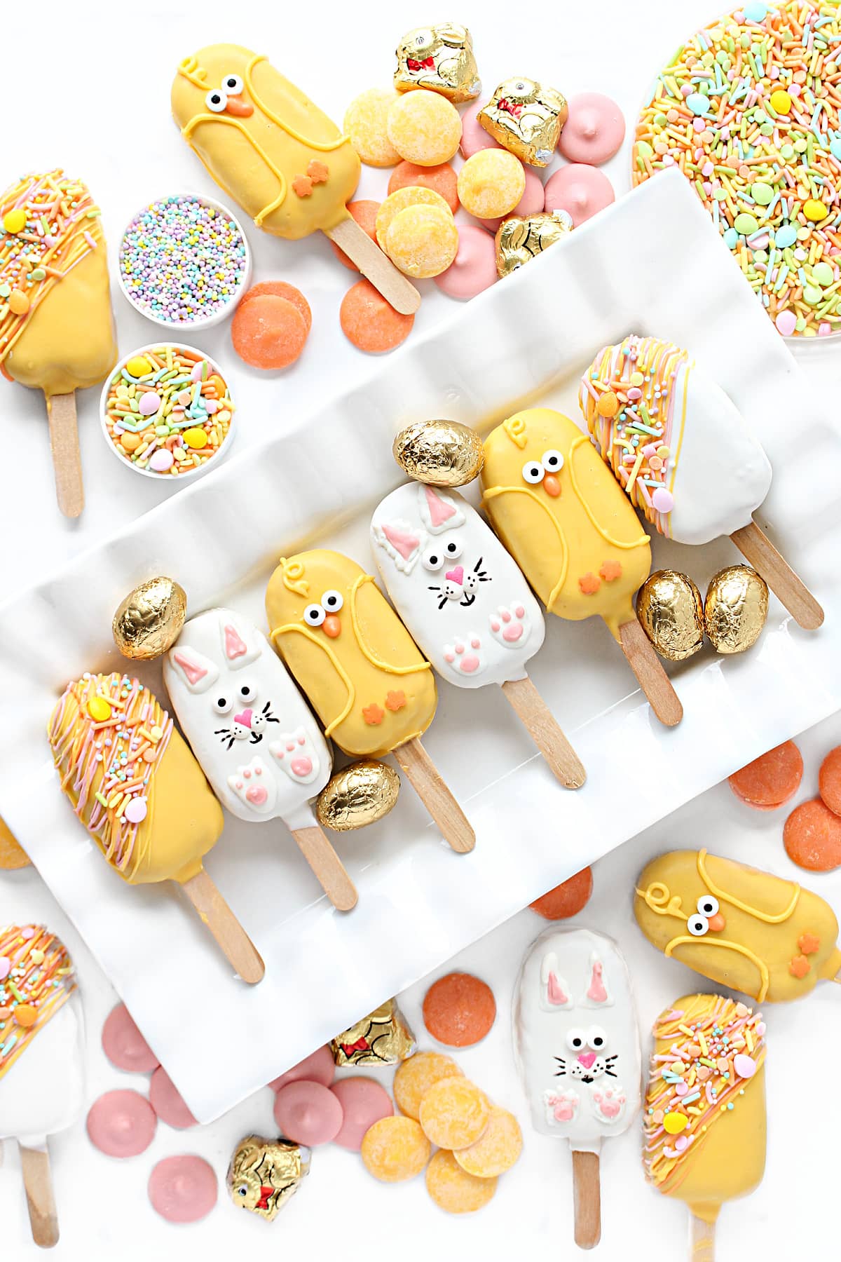 Peanut Chews pops coated in candy melts and decorated like chicks and bunnies for Easter.