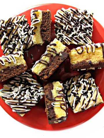 Cookie bars with blondies on top and brownies on bottom.